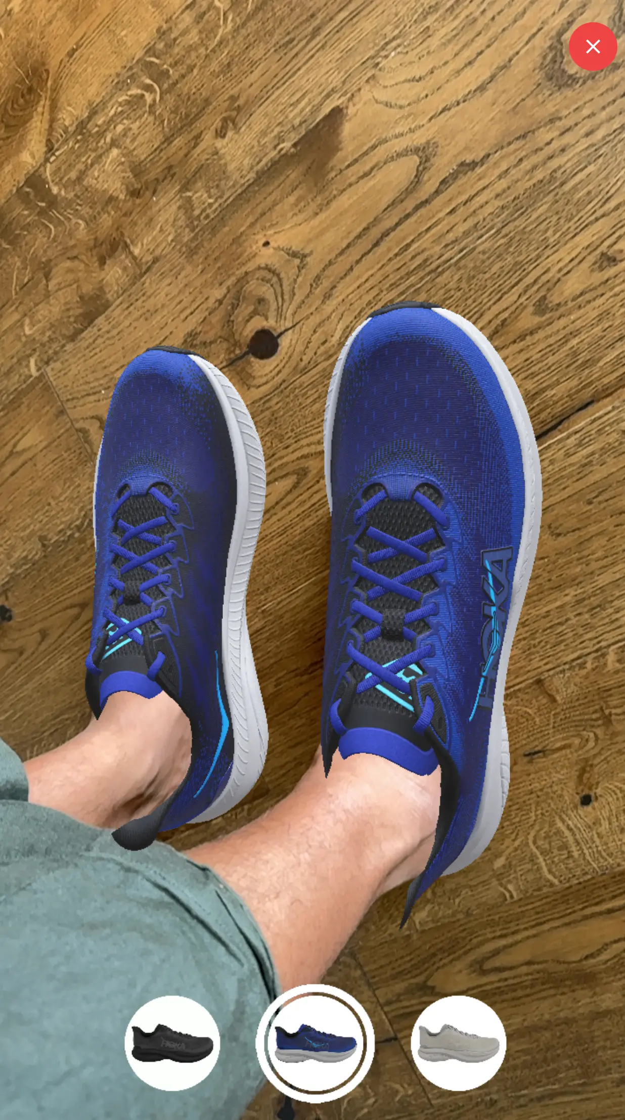 Try the shoe on your own feet in live camera AR